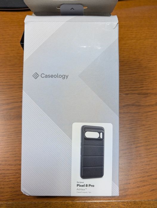 Etui Caseology Athlex do Pixel 8 Pro