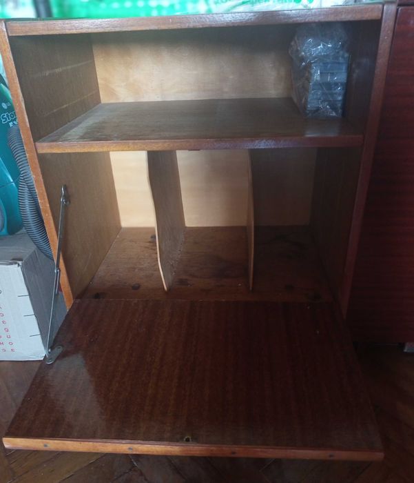 Тумба под телевизор