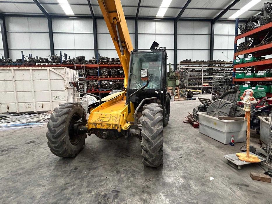 JCB TELESCÓPICA 2006