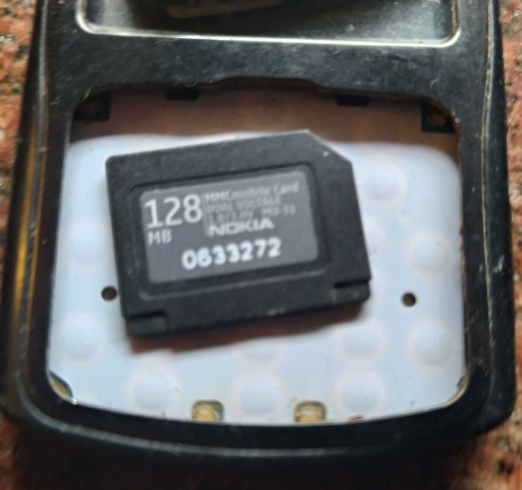 capa (e restante peças) Nokia N71 original, em muito bom estado