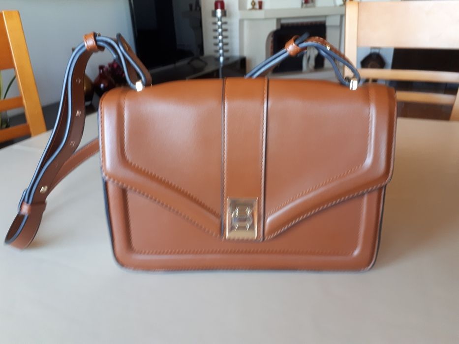 Malas para senhora novas