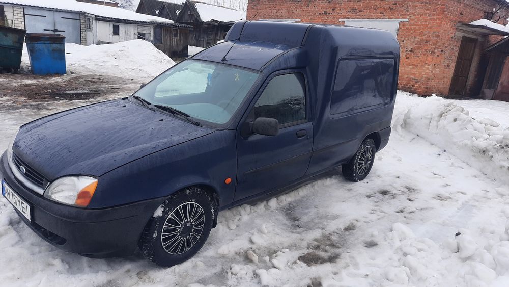 Форд курєр 1.8 турбо дизель