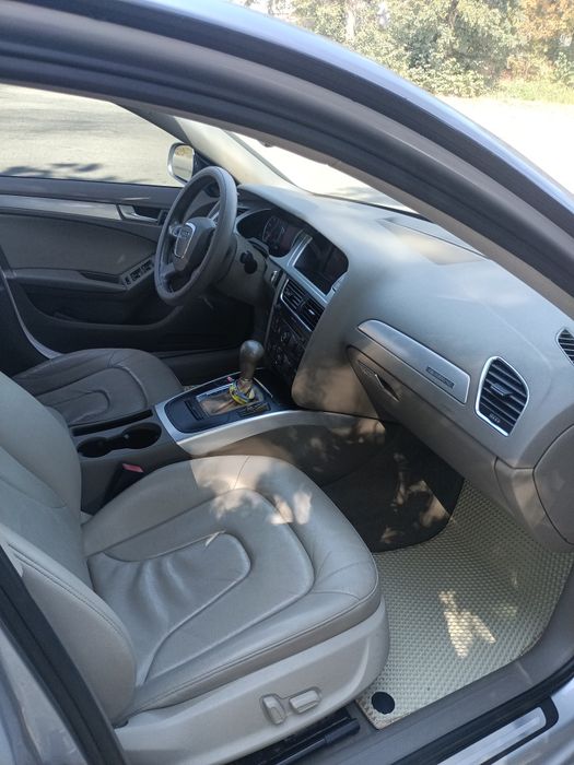 Audi A4 2012 VIN WAUBFAFLXCN002048 фото оголошення 3 з 23