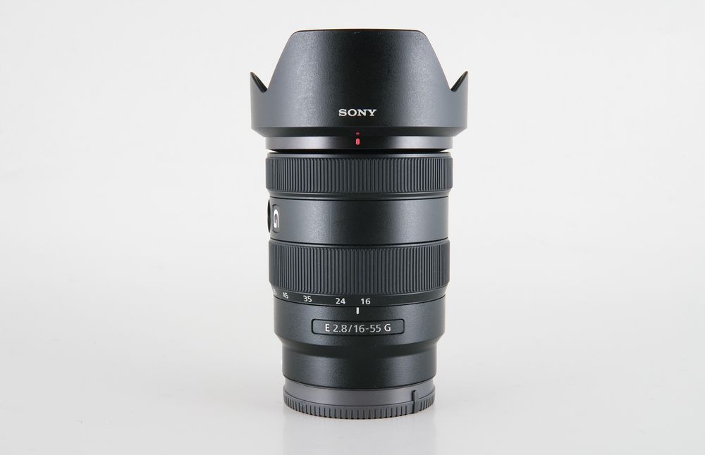 Sony 16-55mm f/2.8G (SEL1655G) stan bdb., ostry + filtr UV