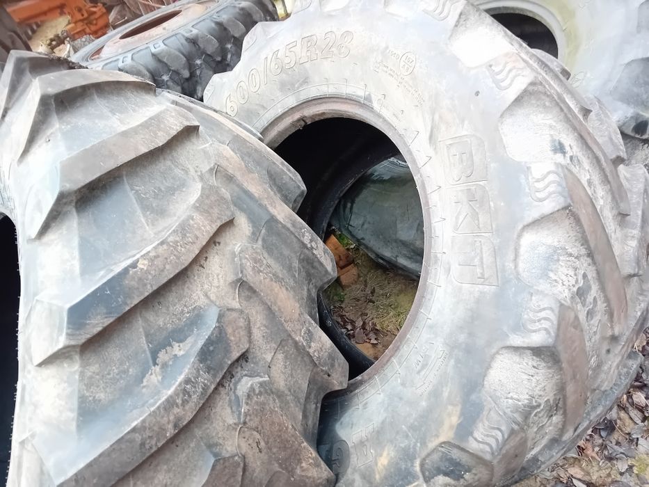 Opona rolnicza r28 r30 r38 r42