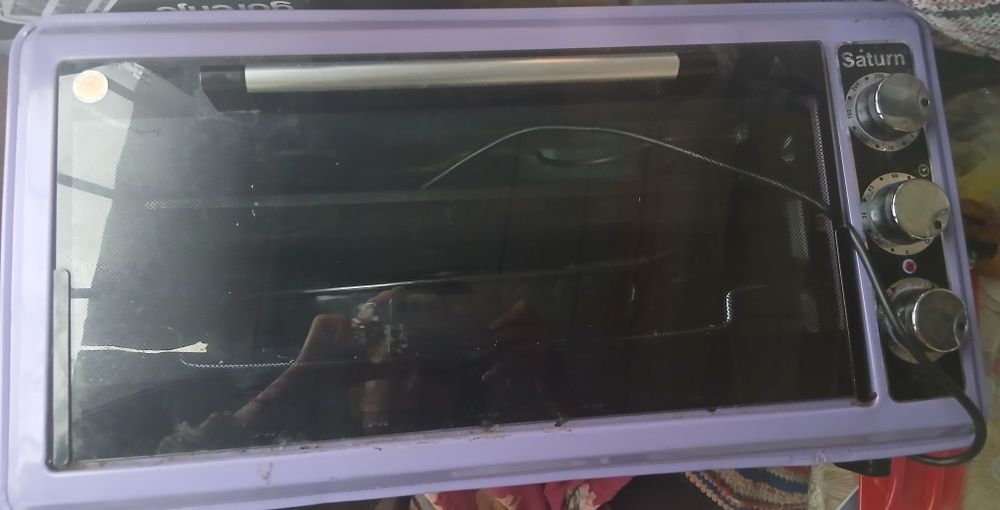 Электропечь в хорошем состоянии