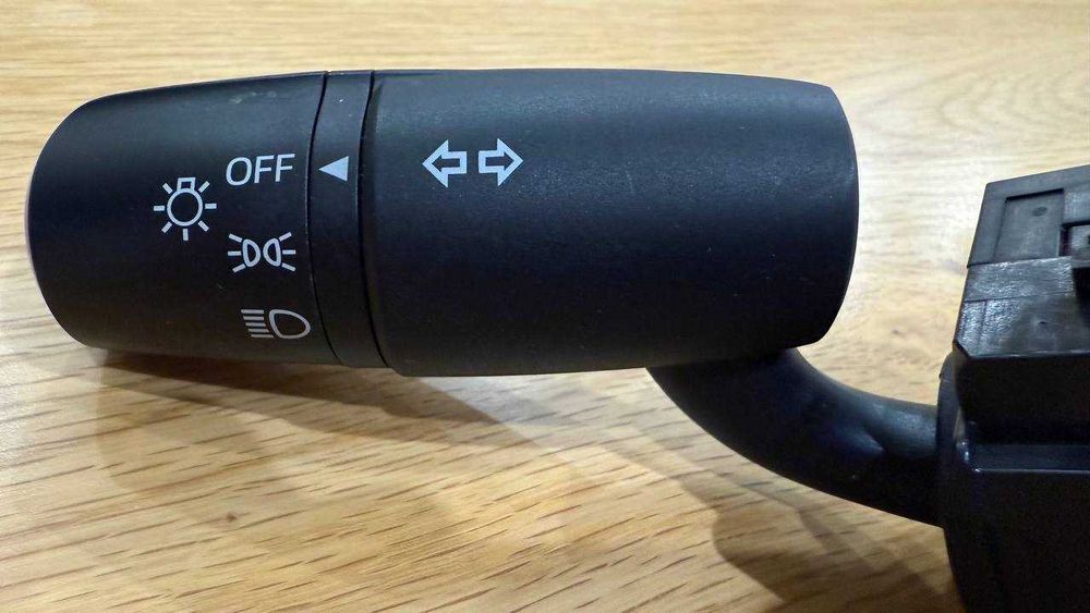 Mazda CX-5 2012-16 Підрулевий перемикач світла та поворотів (лівий)