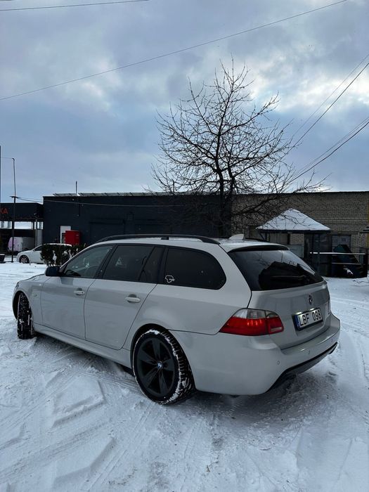 BMW e61 530d продаж авто