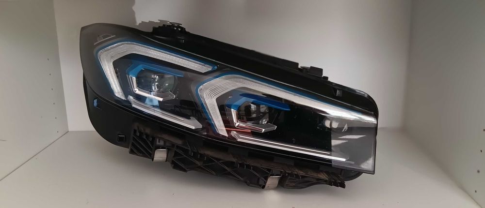 Farol BMW 3 LED Adaptativo Matrix Original esquerdo/direito
