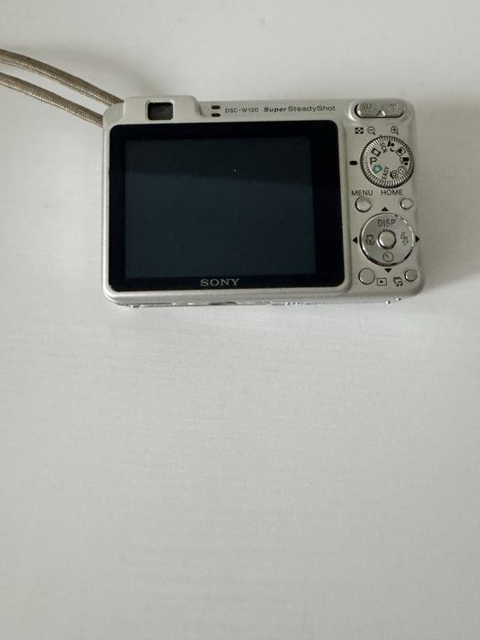 цифровий фотоаппарат Sony Cyber-shot DSC-W120.