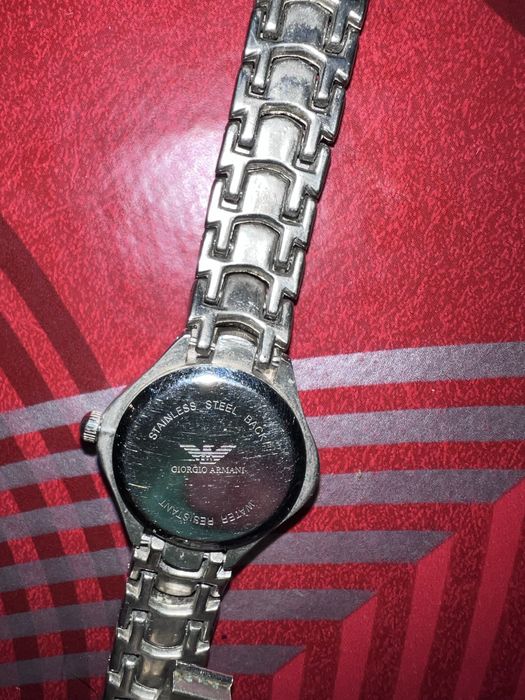 Relogio giorgio armani bom estado