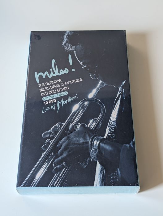 NOVO - Edição Numerada Limitada - Miles Davis - 10 DVD Collection  Live At Montreux