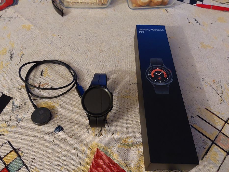 Samsung Galaxy Watch 5 Pro + dodatkowo stalowa czarna bransoleta