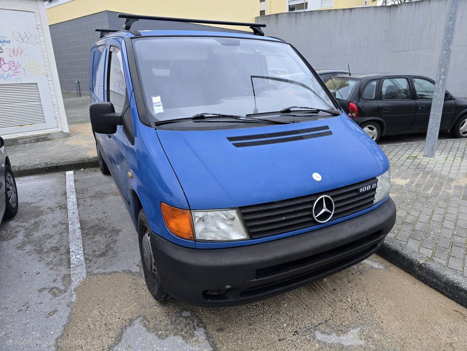 Vende-se Máquina de Guerra Alemã – Mercedes Vito 108D (1999)
