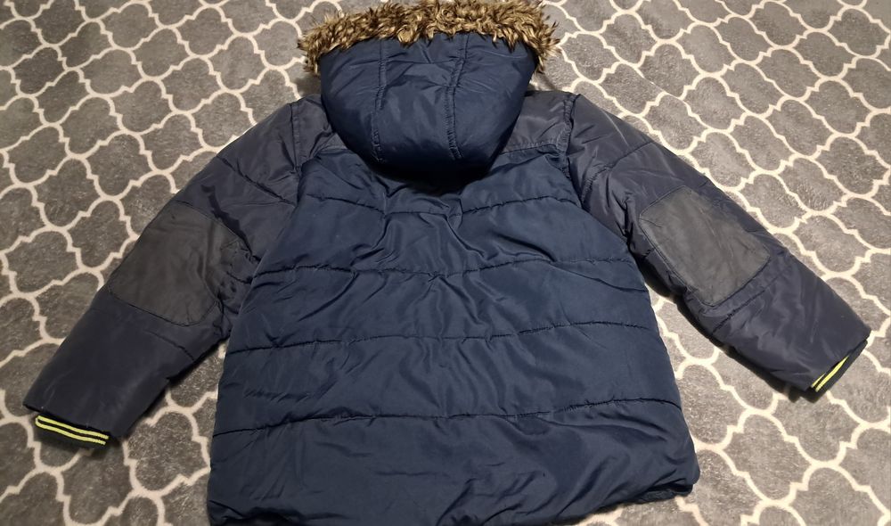 Kurtka zimowa granatowa z kapturem ocieplana Next r ok 110