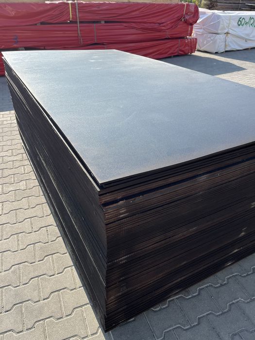 Sklejka antyposlizgowa budowlana szalunkowa EUKALIPTUSOWA 30mm 125x250