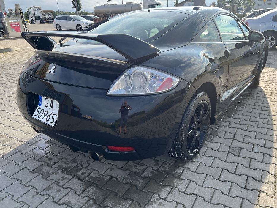 Mitsubishi eclipse.