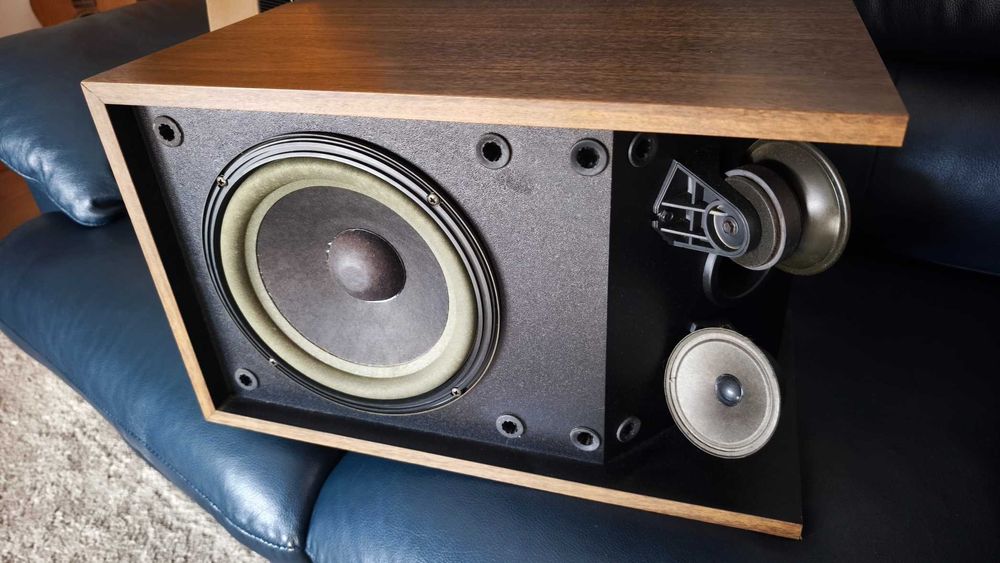 Colunas BOSE 301 Series II, Direct/reflecting, como novas.