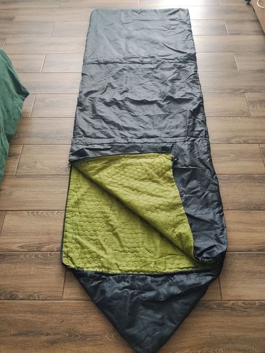 Спальный- мешок.