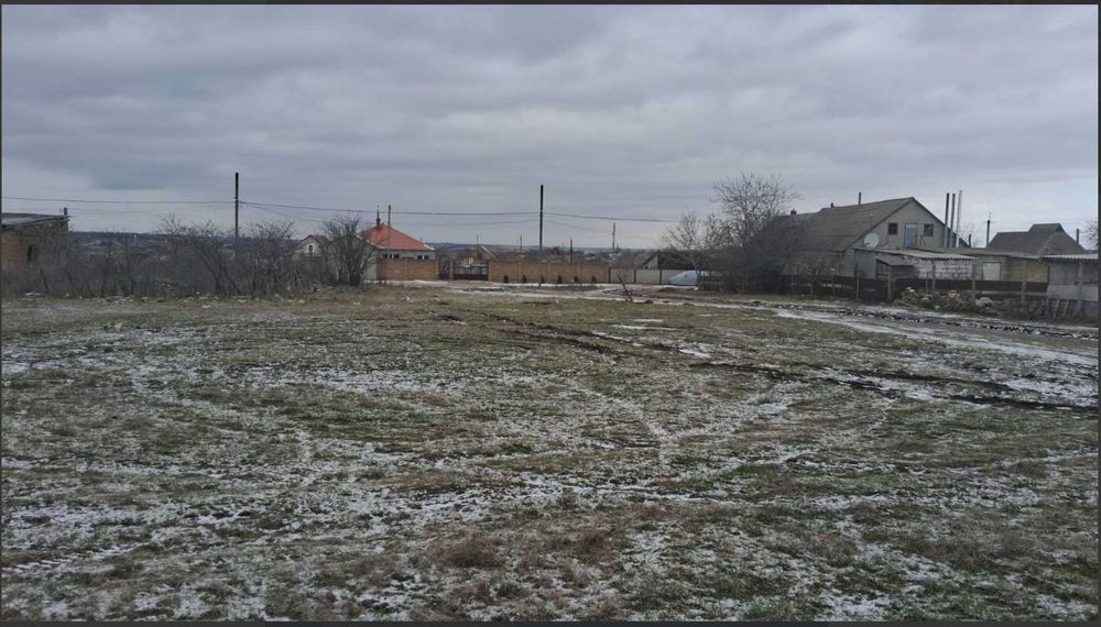 Продам участок под строительство дома.