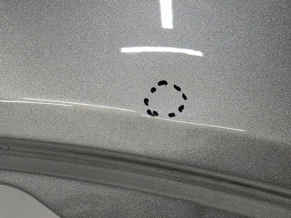 błotnik przód przedni prawy suzuki vitara iii + ślizg ( 2015 - )