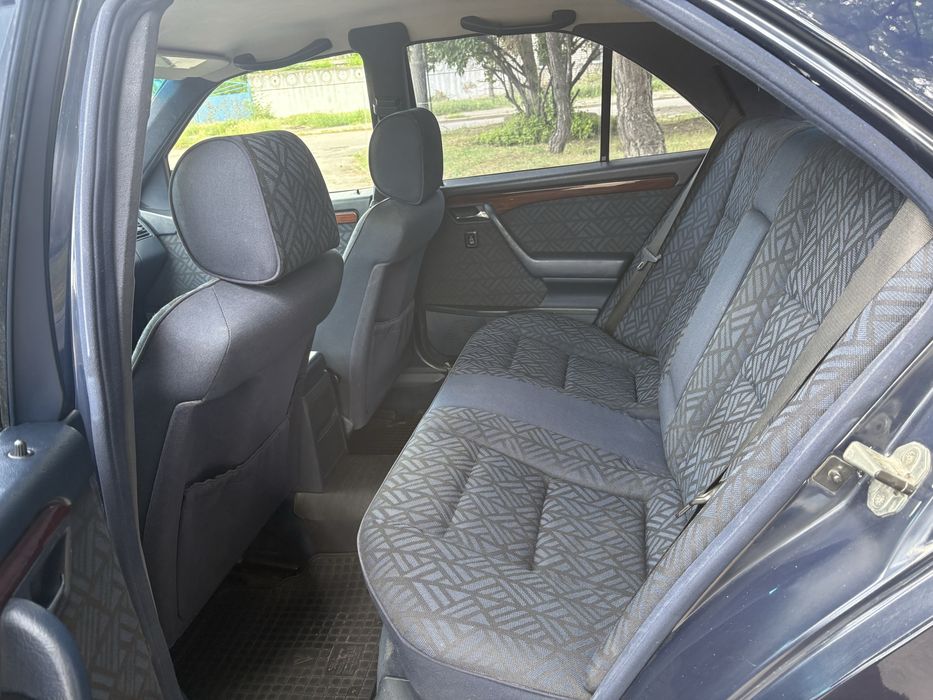 Продам МЕРСЕДЕС W202 дизель