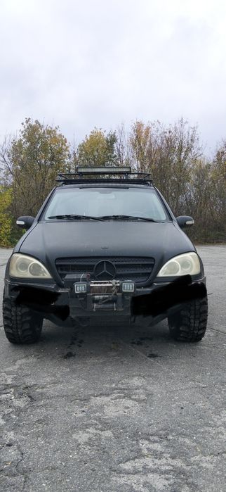 Мерседес МЛ270 w163 автомат