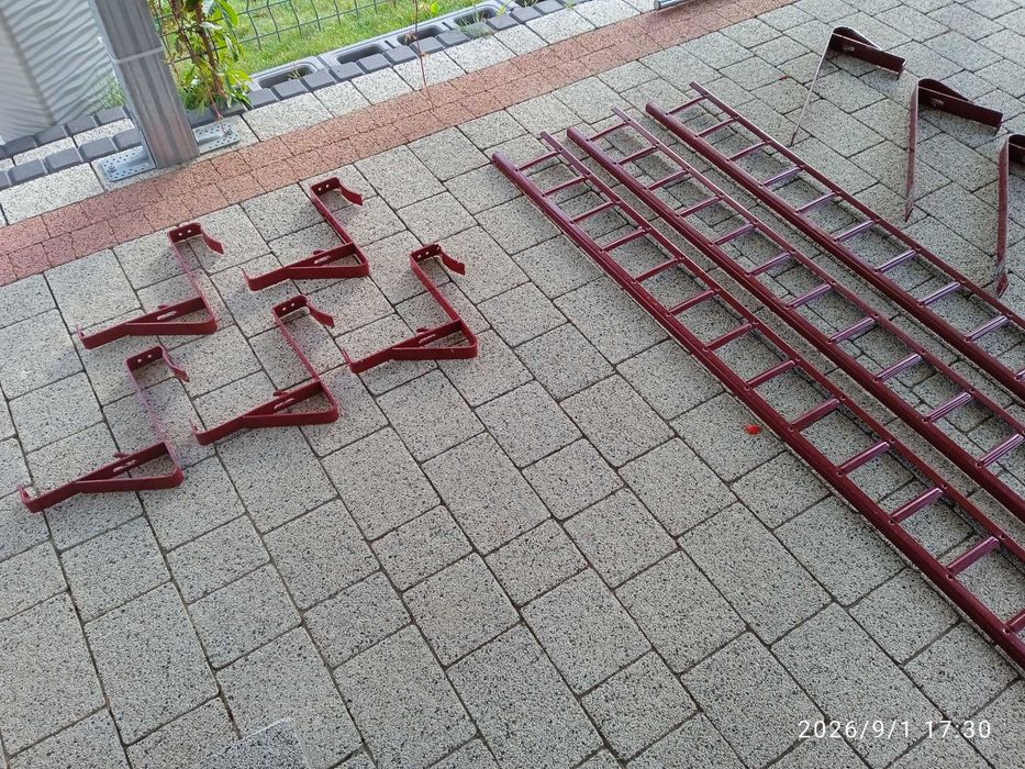 Płotki śniegowe FOLNET kolor kasztan-ocynkowane 3x3mb. + uchwyty pod dachówkę.