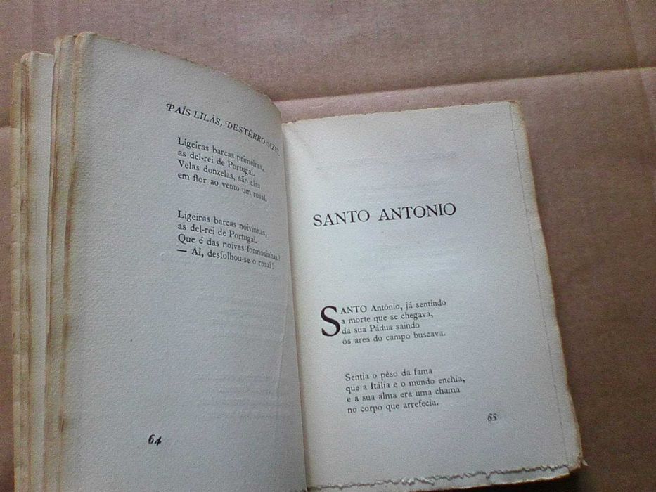 País lilás, desterro azul