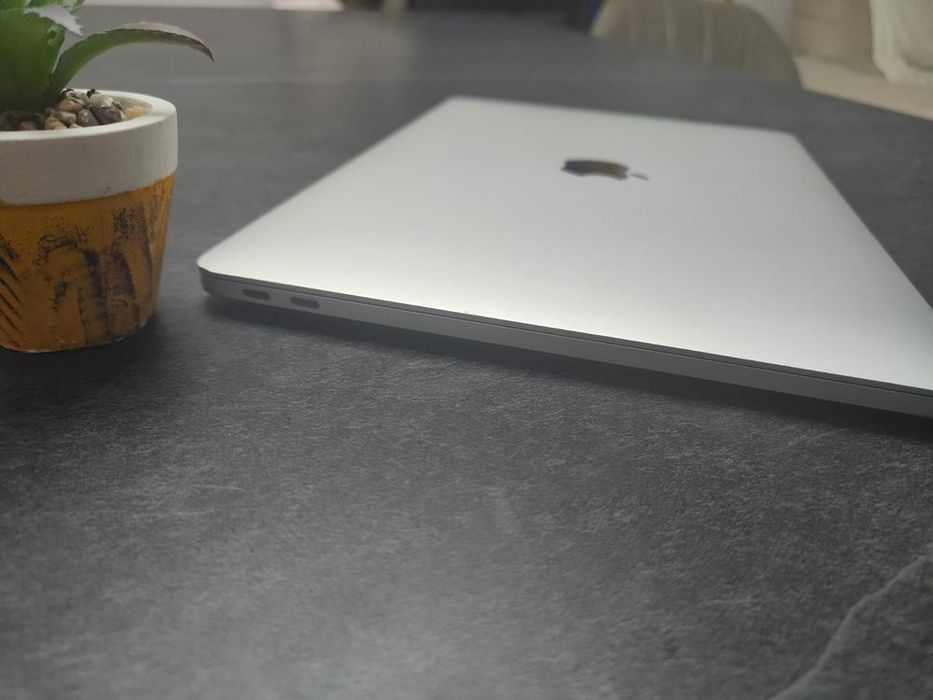 Macbook pro perfeito estado
