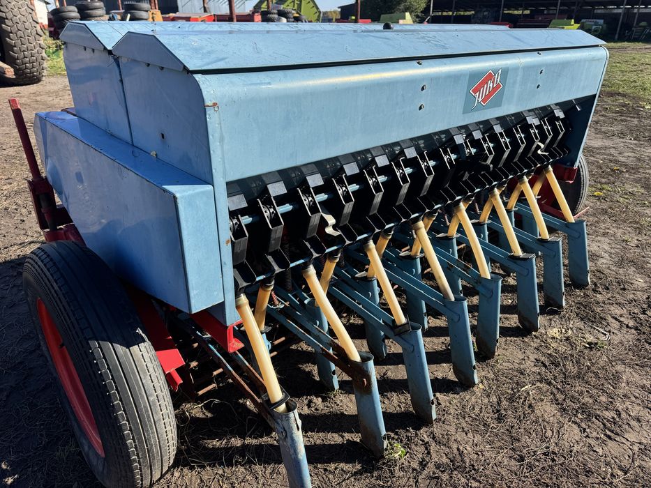 Сівалка зернова Анкерна з міндобривом JUKO 200 2м (Tume-Заря-Сз)