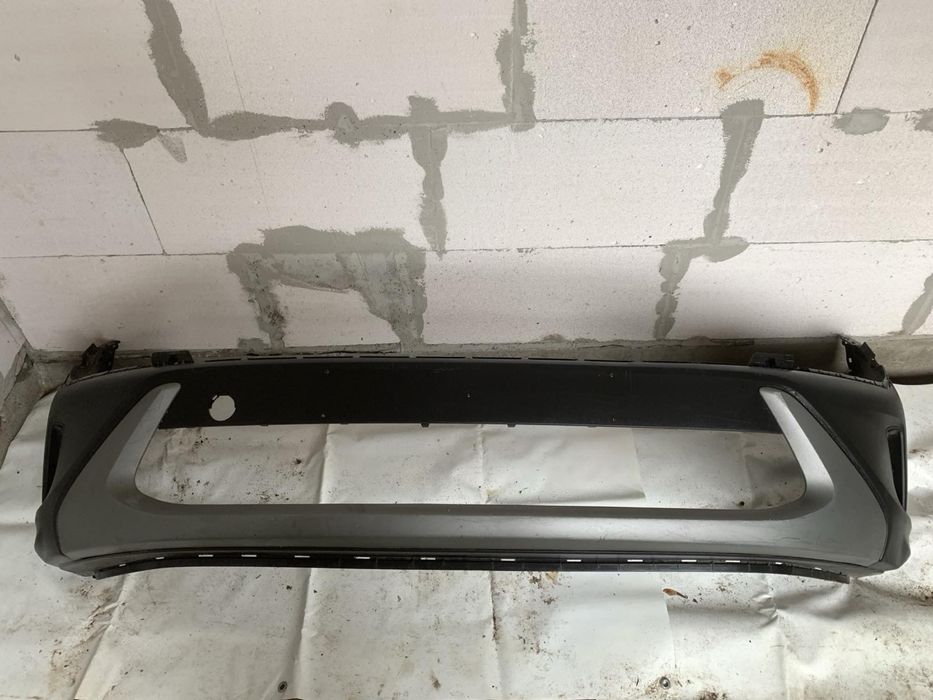 Бампер передній Hyundai Kona