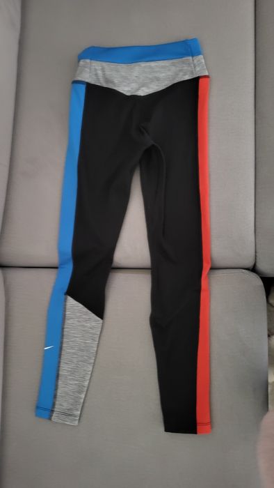 Leginsy Nike roz xs