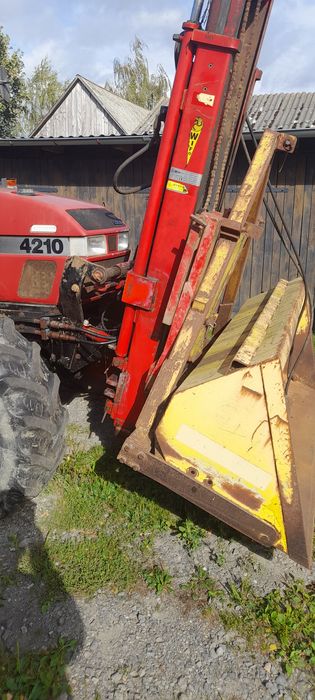 Case 4210 biegi pełzajace