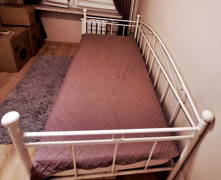 Łóżko dla dziewczynki