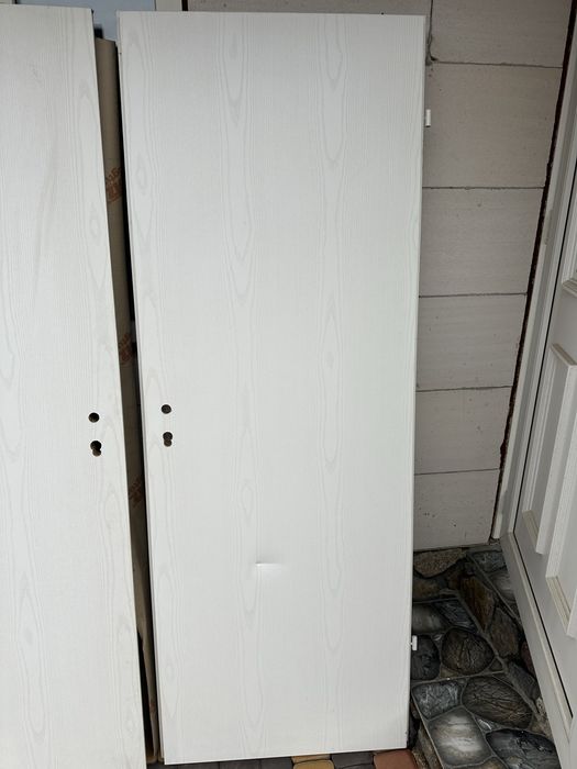 Продам двері 500 грн