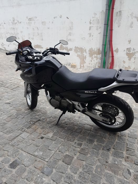 Vendo suzuki freewind 650