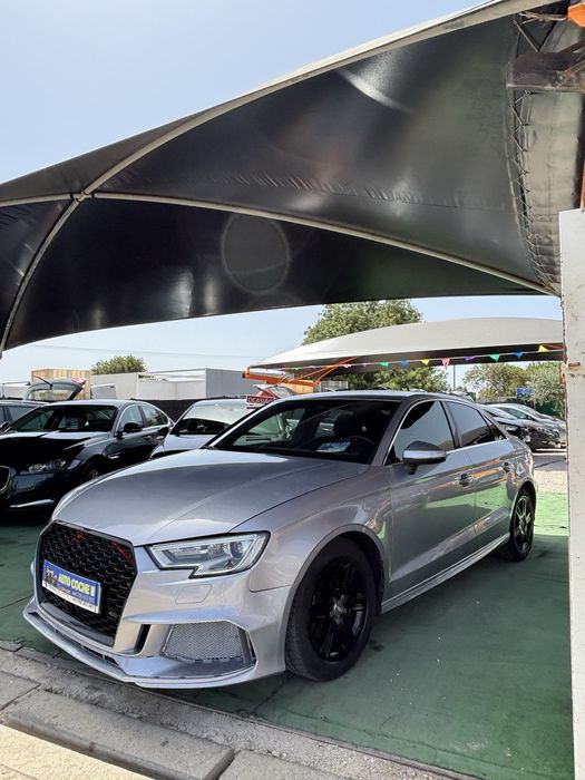 Audi A3 Limousine S-tronic Look RS3 2018 130 mil km Aceito retoma