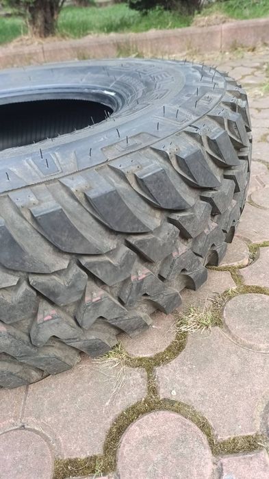 Продам Bridgestone Dueler M/T674. Размер 235/85 R16.