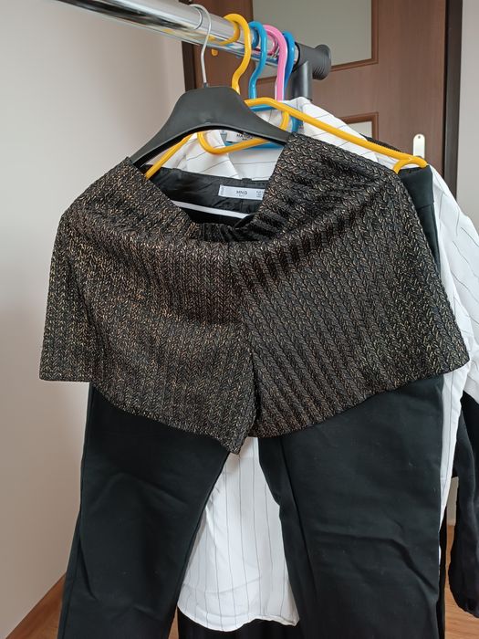 Ubrania damskie XS.