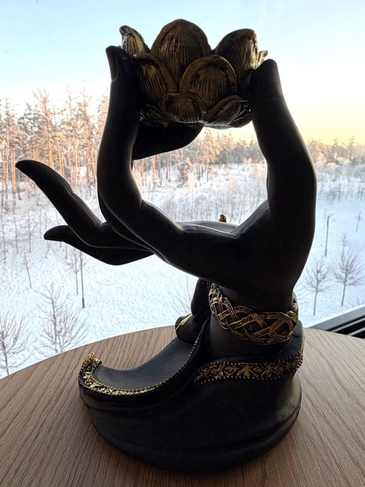 Подсвечник Рука Будды
