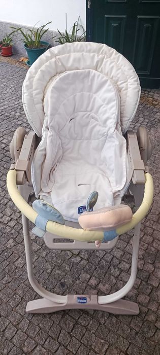 Cadeira Chicco Polly Magic 3 em 1