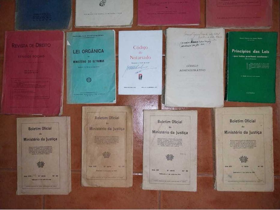 Livros Direito Antigos - Lote