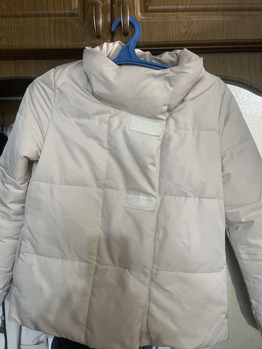 Куртка осіння жіноча