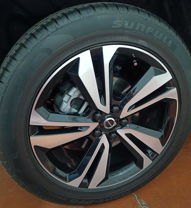 Koła Volvo XC40 Felgi 19 Cali Wraz Z Oponami