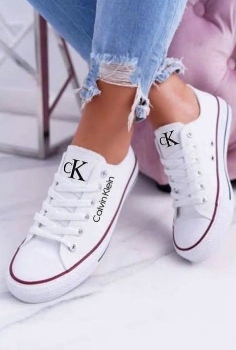 Buty damskie wyprzedaż