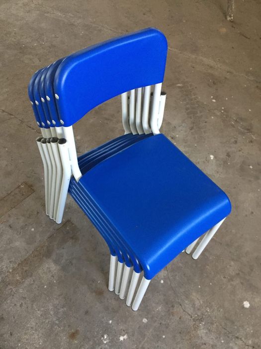 Cadeiras empilháveis64409254870147121