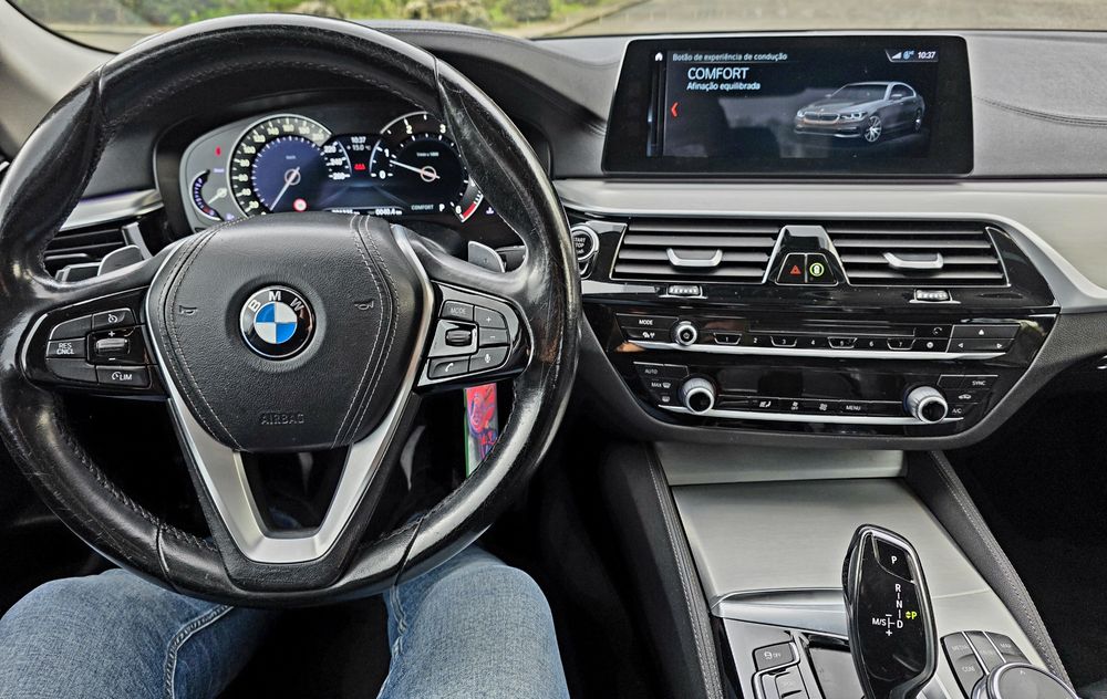 Bmw 530D versão luxury nacional