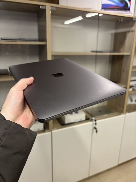 Macbook Pro M1 16/1tb, все ідеально працює, гарантія