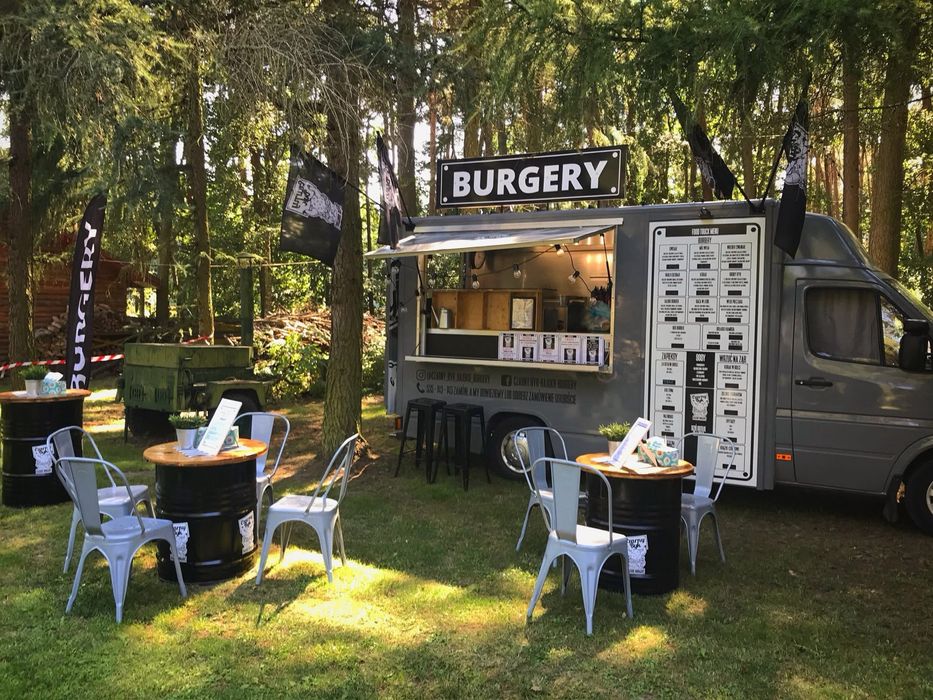 Food Truck Mercedes Sprinter •ZADBANY•BURGERY•FRYTKI•